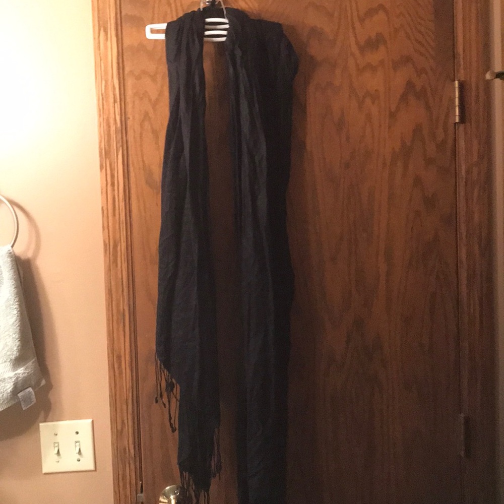 Black woven scarf-  new